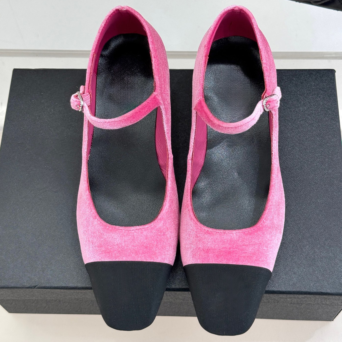 Shoes For Women Flats - 2026 Women's Velvet & Leather Cap